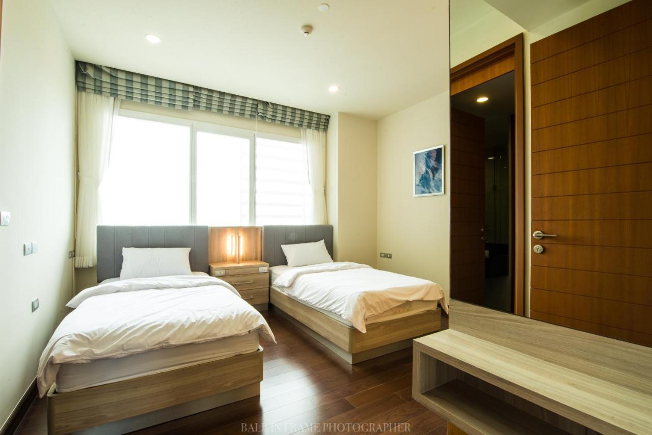 Movenpick Residences Pattaya With Ocean View Na Chom Thian Exteriér fotografie
