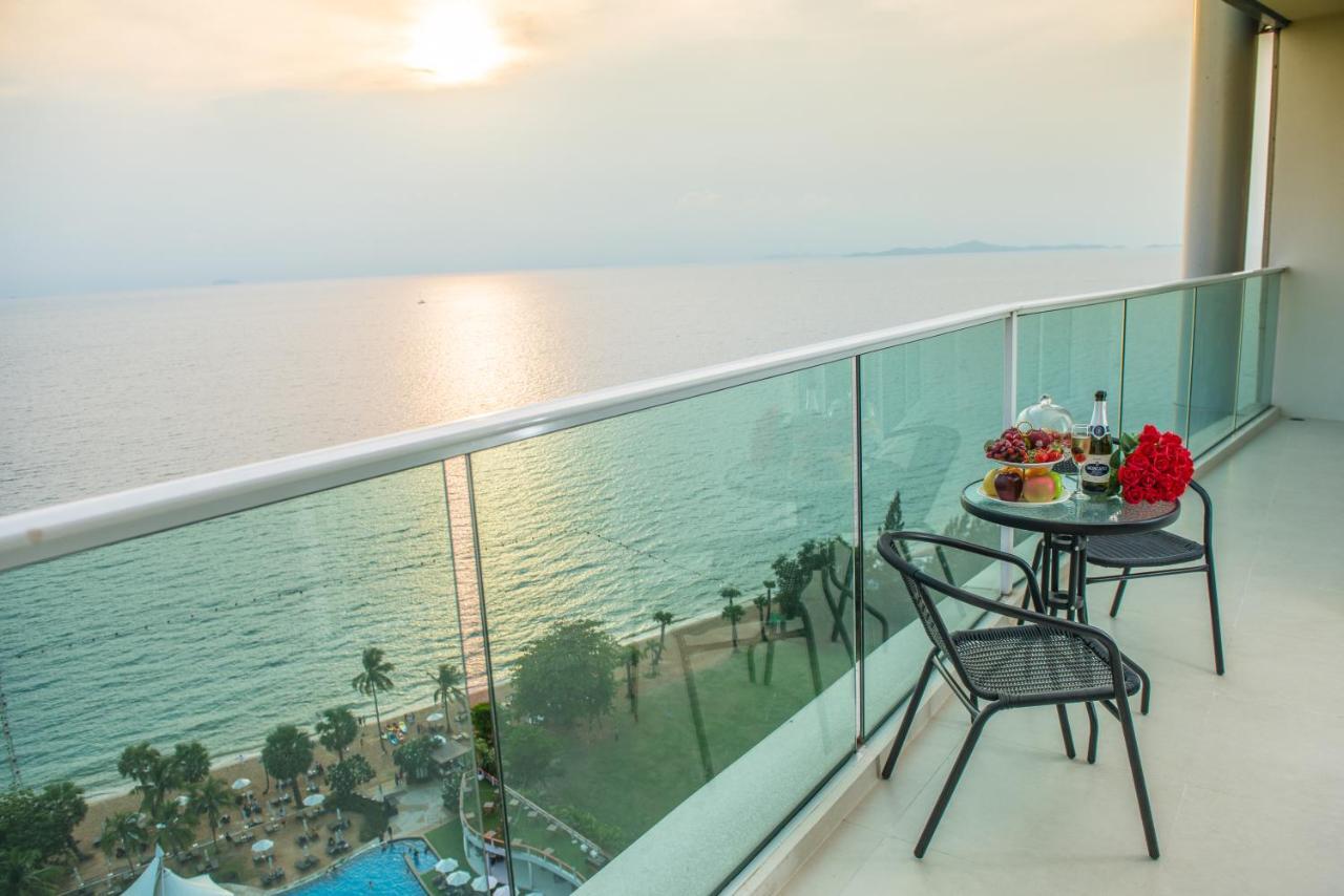 Movenpick Residences Pattaya With Ocean View Na Chom Thian Exteriér fotografie