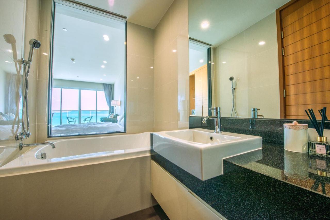 Movenpick Residences Pattaya With Ocean View Na Chom Thian Exteriér fotografie