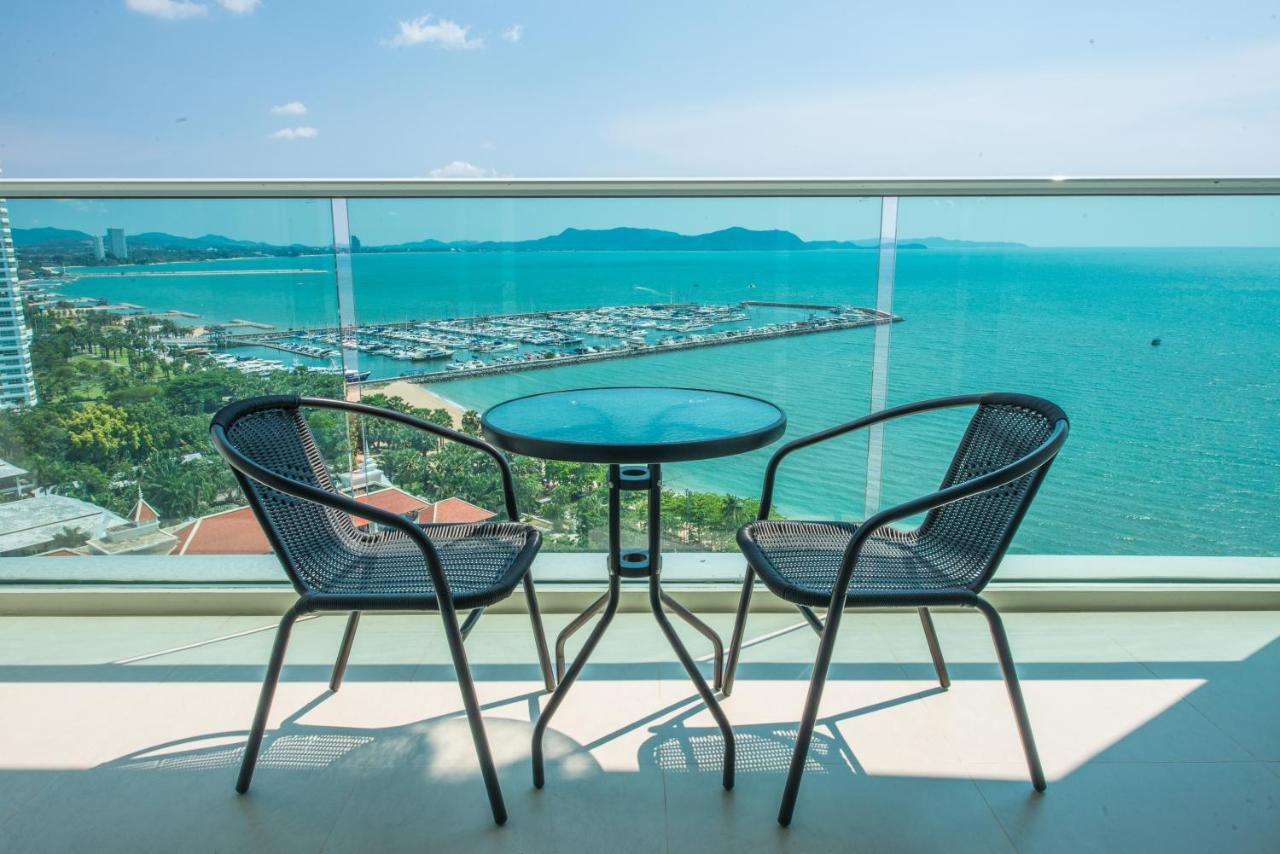 Movenpick Residences Pattaya With Ocean View Na Chom Thian Exteriér fotografie